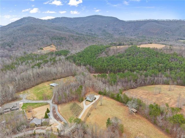 232 Happy Trails Way, Jasper, GA 30143