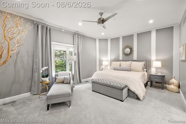 2253 Lone Pine Road, West Bloomfield, MI 48323