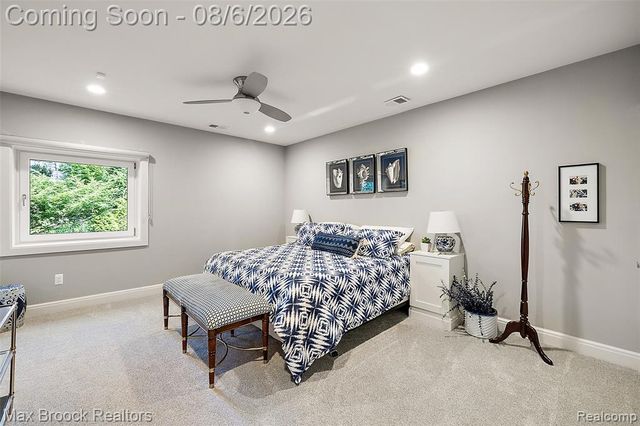 2253 Lone Pine Road, West Bloomfield, MI 48323