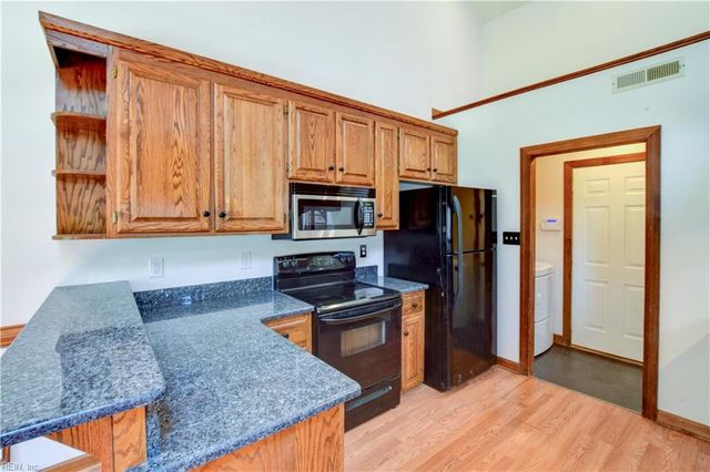 144 Lane CRES, Smithfield, VA 23430