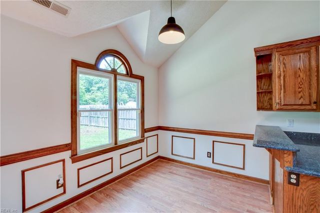 144 Lane CRES, Smithfield, VA 23430
