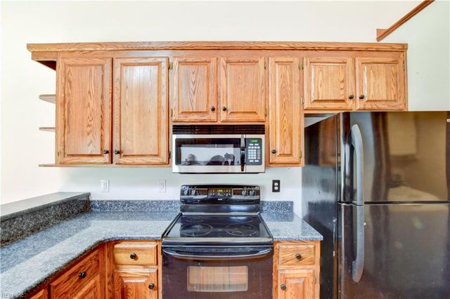 144 Lane CRES, Smithfield, VA 23430