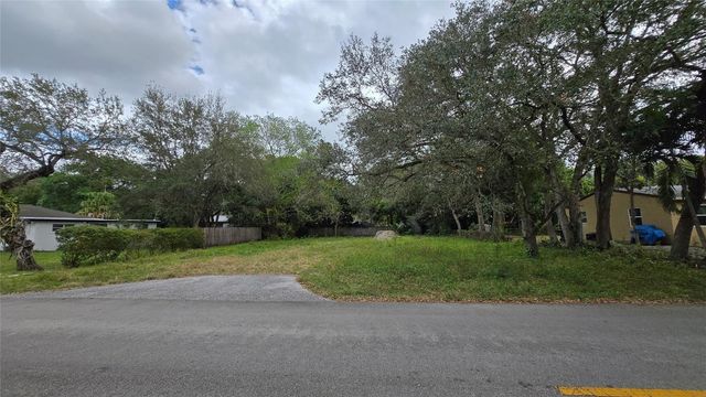 4958 SW 28th Avenue, Dania Beach, FL 33312