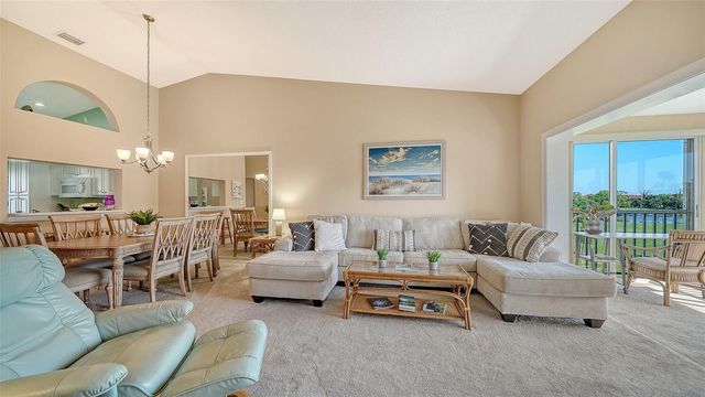 9630 CLUB SOUTH CIRCLE 6309, Sarasota, FL 34238