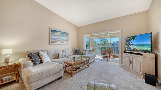 9630 CLUB SOUTH CIRCLE 6309, Sarasota, FL 34238