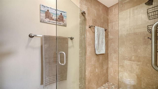 9630 CLUB SOUTH CIRCLE 6309, Sarasota, FL 34238