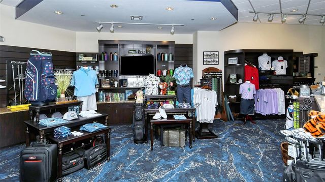 9630 CLUB SOUTH CIRCLE 6309, Sarasota, FL 34238