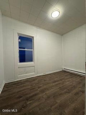 356 4th Avenue, Troy, NY 12182