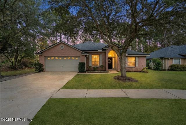 573 MISTY MORNING Court, Jacksonville, FL 32218