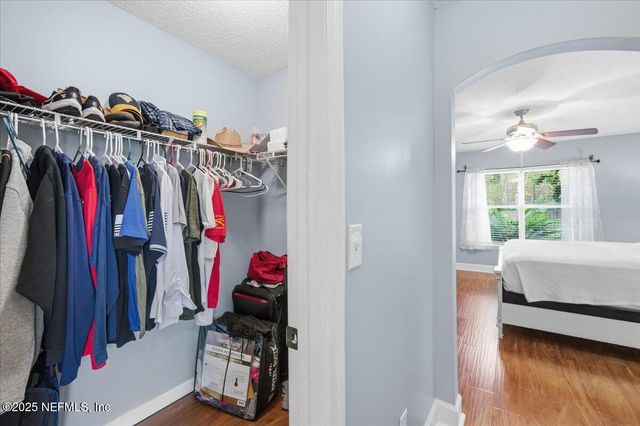 573 MISTY MORNING Court, Jacksonville, FL 32218