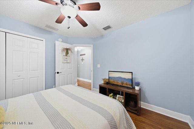 573 MISTY MORNING Court, Jacksonville, FL 32218