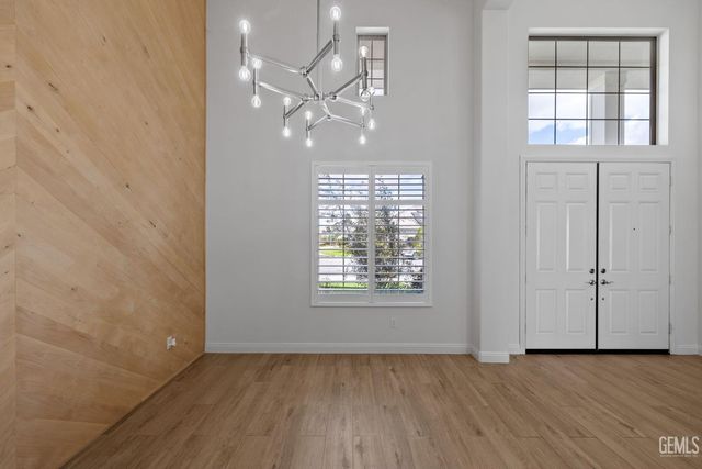 11713 Cloverfield Circle, Bakersfield, CA 93311