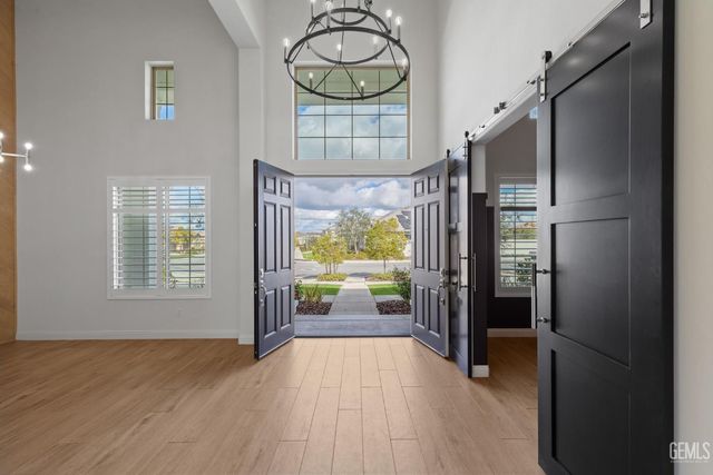 11713 Cloverfield Circle, Bakersfield, CA 93311