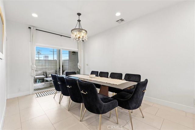 1227 N Brand, Glendale, CA 91202