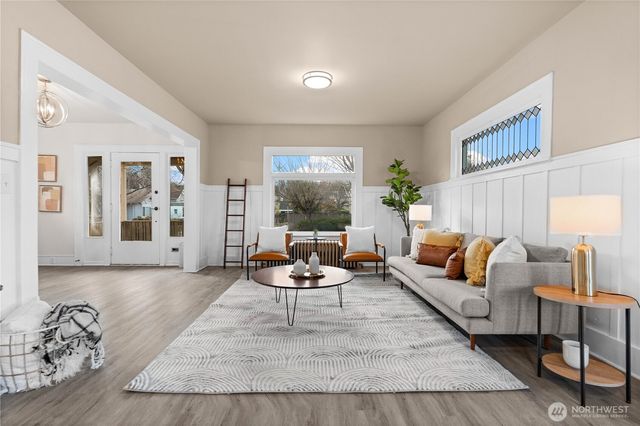 709 S Cedar Street, Tacoma, WA 98405