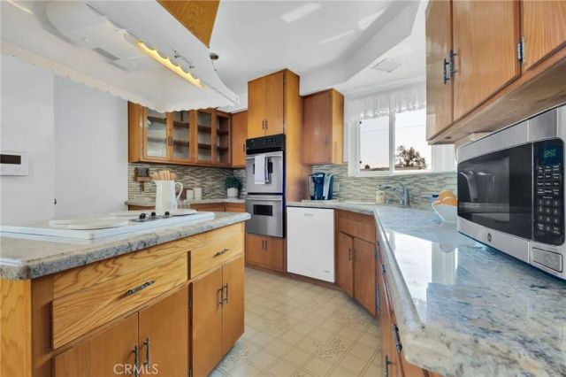 2221 W 178th Street, Torrance, CA 90504