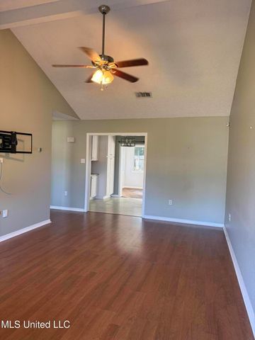 10735 Plummer Circle, Gulfport, MS 39503