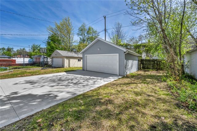 3607 Pennington Road, Shaker Heights, OH 44120