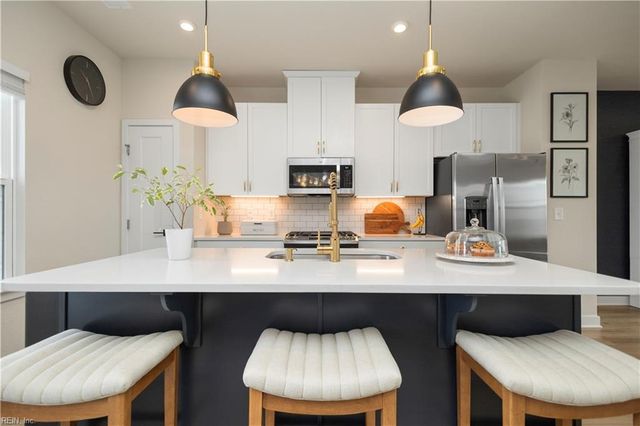 108 Fost BLVD, Moyock, NC 27958