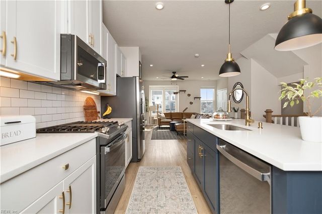 108 Fost BLVD, Moyock, NC 27958