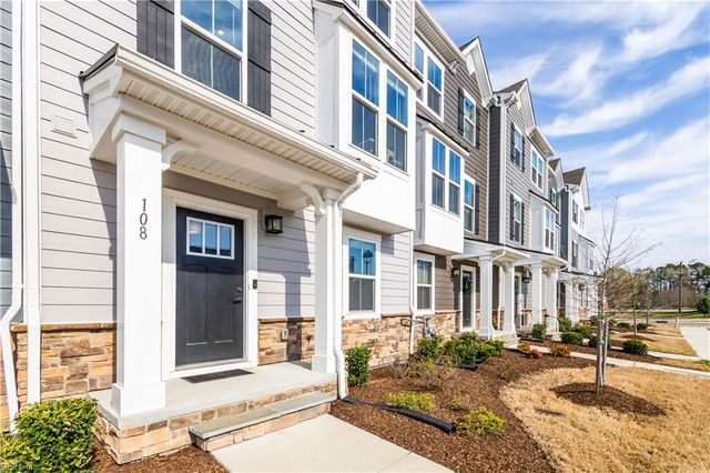 108 Fost BLVD, Moyock, NC 27958