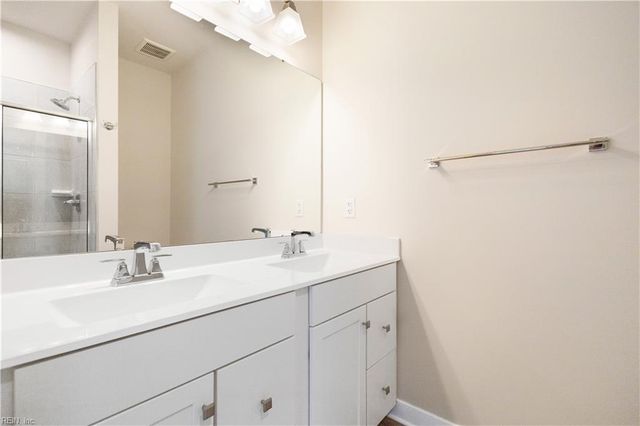 108 Fost BLVD, Moyock, NC 27958