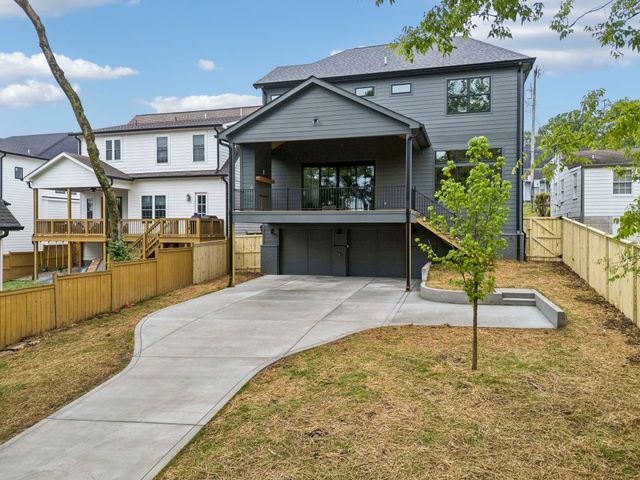 210 Chamberlin St, Nashville, TN 37209