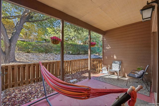 8655 Datapoint Dr Apt 505, San Antonio, TX 78229