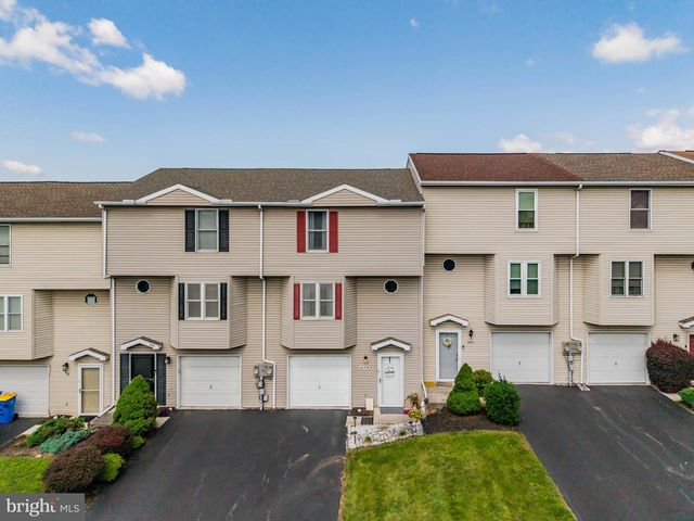 278 CHARTWOOD DR, Harrisburg, PA 17111