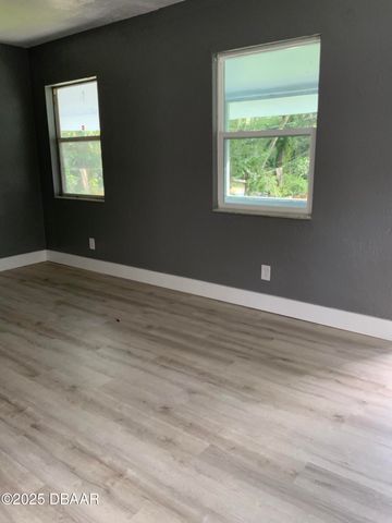 633 Florence St Apt 3, Daytona Beach, FL 32114