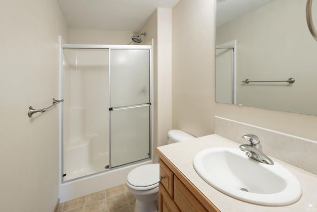 2725 Brookville Drive, Manhattan, KS 66502