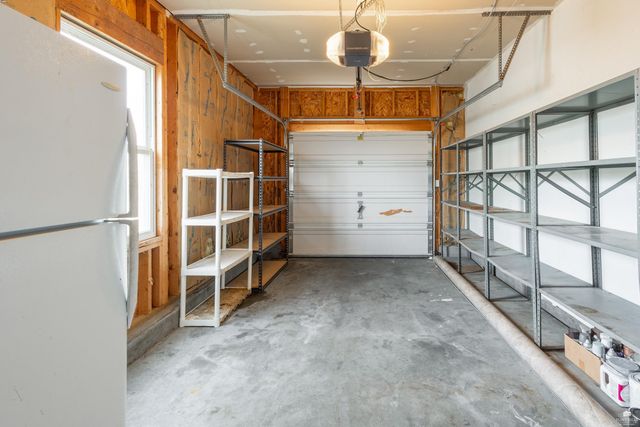 2725 Brookville Drive, Manhattan, KS 66502