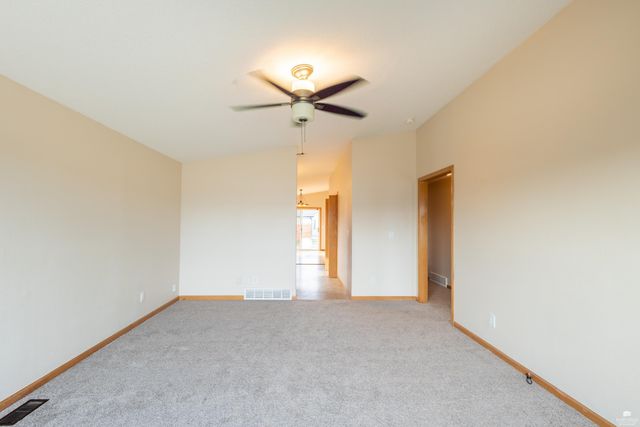 2725 Brookville Drive, Manhattan, KS 66502