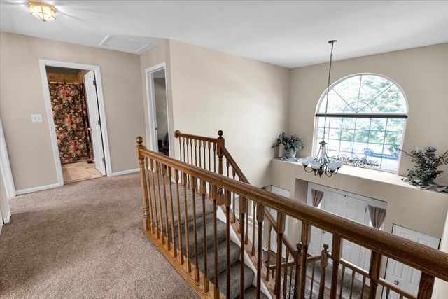 150 N Kingsway Drive, Aurora, IL 60506