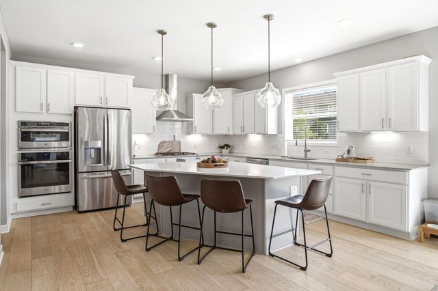7202 Alphabet Street, Chanhassen, MN 55317