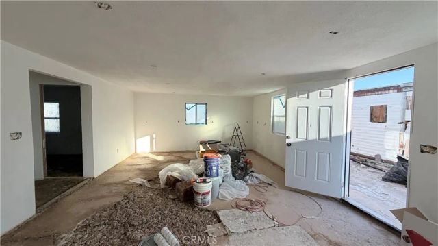 87908 Amboy, 29 Palms, CA 92277