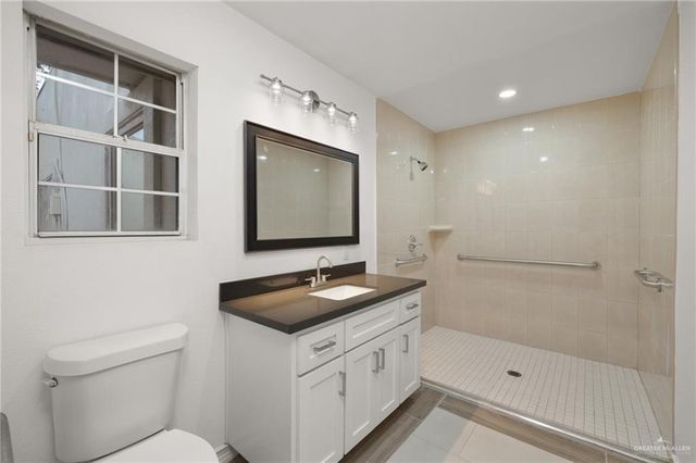 904 E Ithaca Avenue, Mcallen, TX 78501