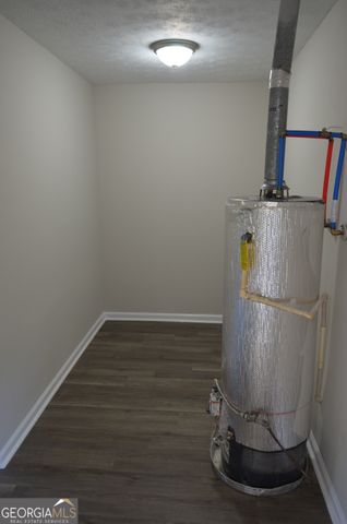 394 Brookwood Drive, Forsyth, GA 31029