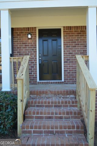 394 Brookwood Drive, Forsyth, GA 31029