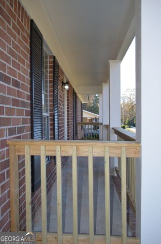 394 Brookwood Drive, Forsyth, GA 31029