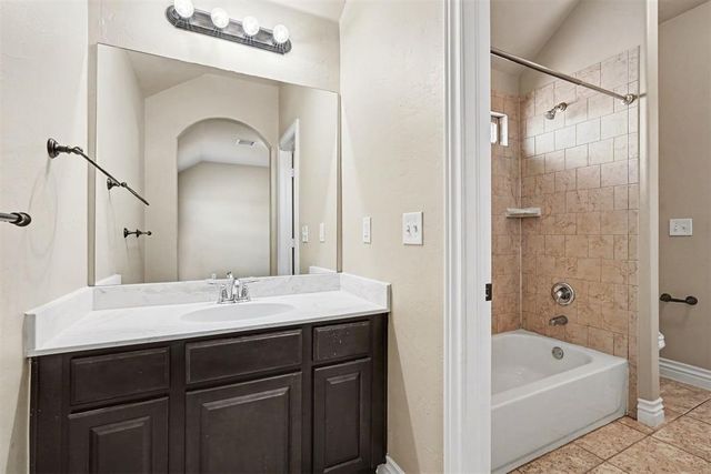 1824 Derail Street, Yukon, OK 73099