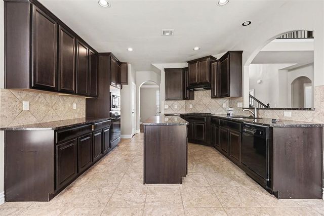 1824 Derail Street, Yukon, OK 73099