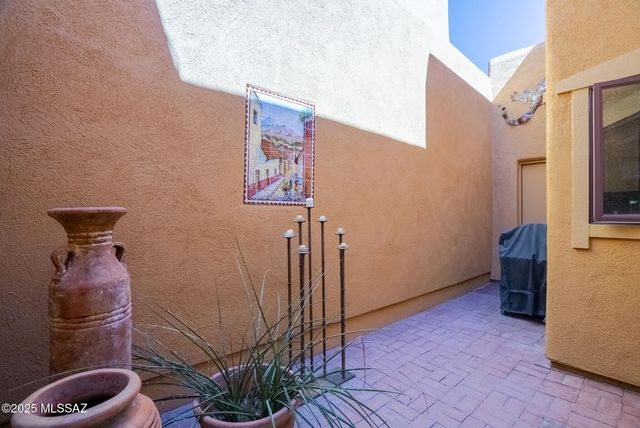 4 Barrio de Tubac Lane, Tubac, AZ 85646