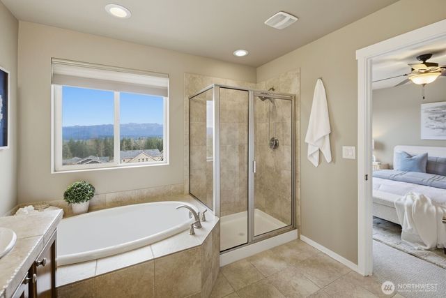 9122 Merritt Avenue SE, Snoqualmie, WA 98065