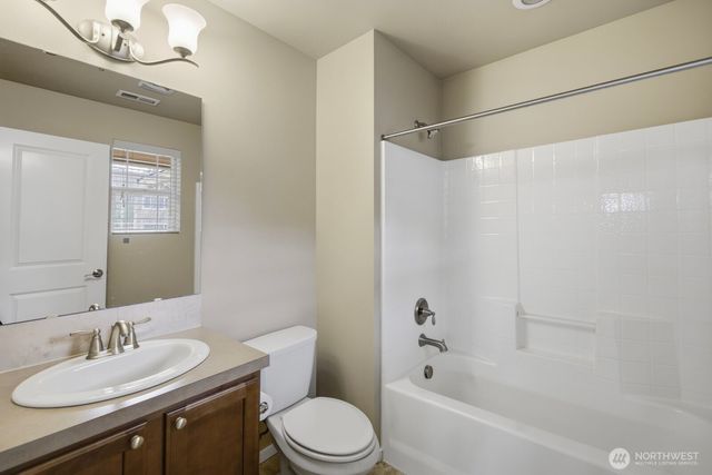 9122 Merritt Avenue SE, Snoqualmie, WA 98065