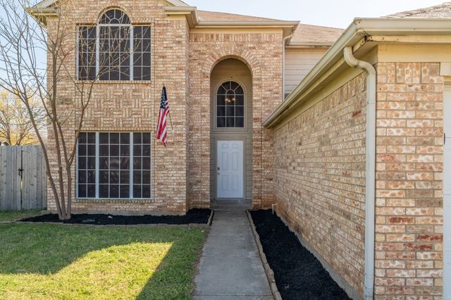 322 Thousand Oaks Drive, Lake Dallas, TX 75065