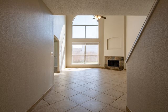 322 Thousand Oaks Drive, Lake Dallas, TX 75065