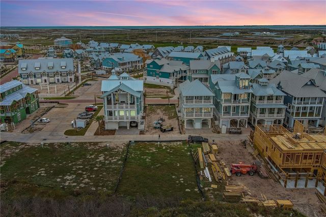 178 Shoregrass Loop, Port Aransas, TX 78373