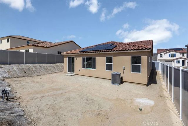 12825 Olympus Circle, Corona, CA 92883