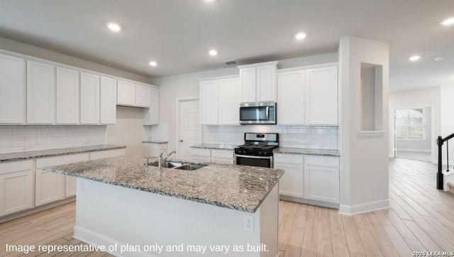 600 Whitewater Creek, Cibolo, TX 78108